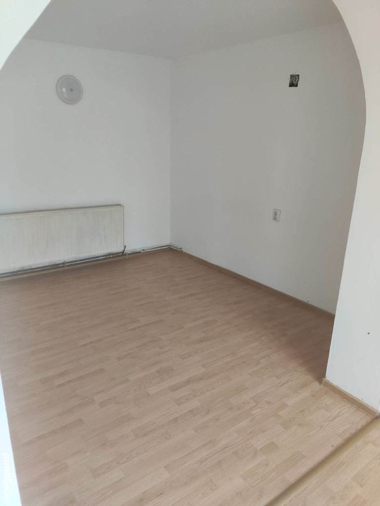 Vând casă vilă renovabilă Băneasa - Poză 5