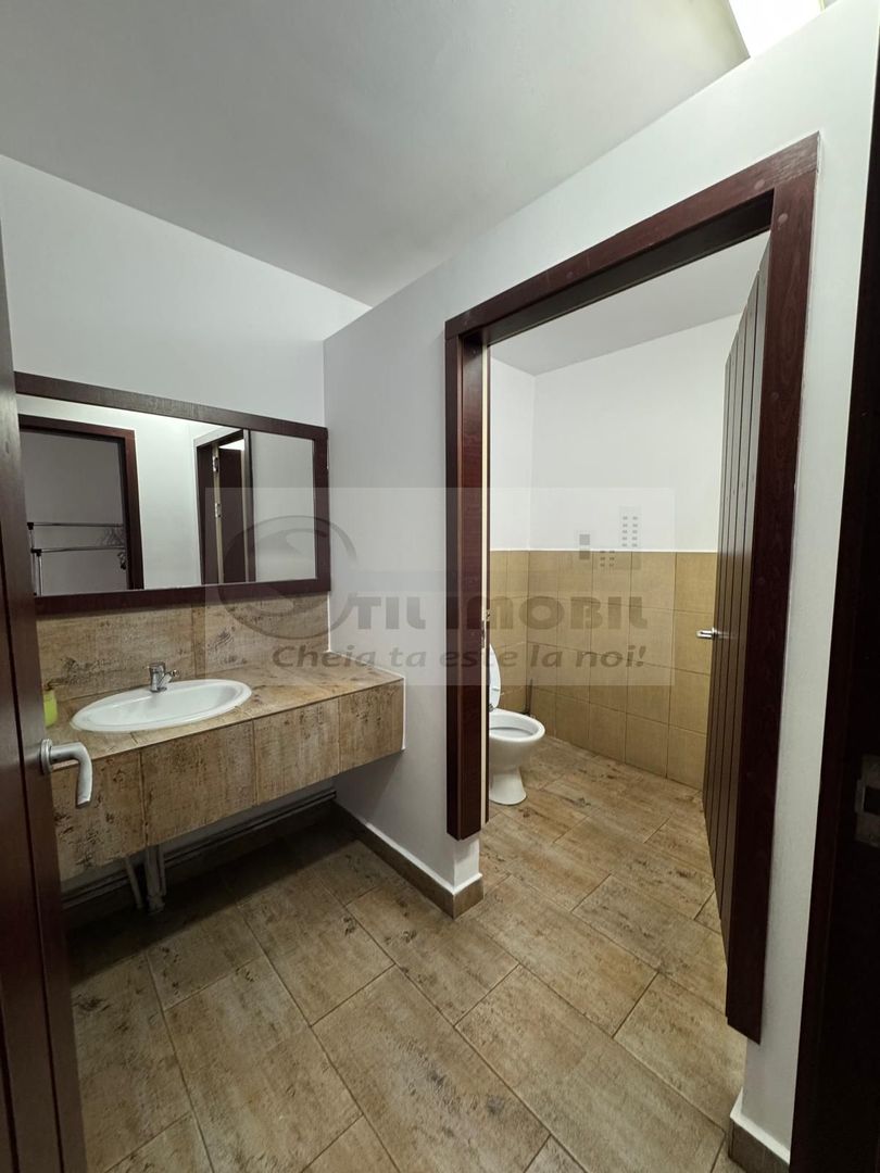 Spațiu 300mp + curte, la parter, vizibilitate excelenta - CUG - 3.000€ - Poză 13