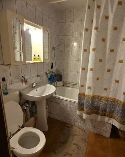 Apartament 4cam Str Dumbrava Noua Decomandat 2bai 2Balcoane - Poză 14