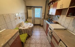 Apartament 3 camere, 73 mp, Bulevardul Socola, vis-a-vis de Granit - Poză 8