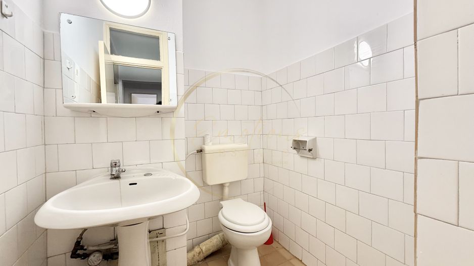 Apartament 3 camere spațios – Confort și accesibilitate, Zona Soarelui - Poză 9