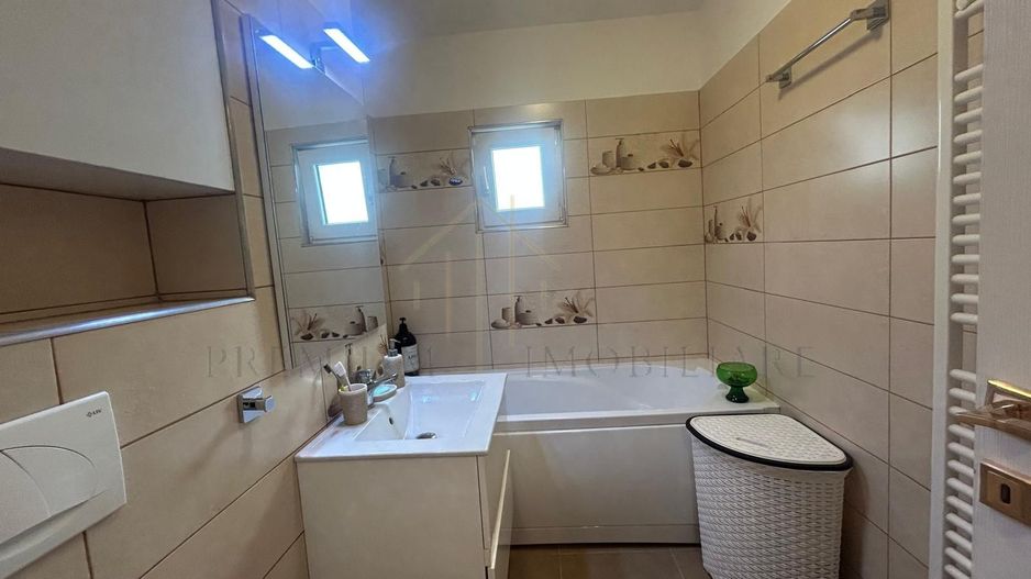 Apartament 2 camere decomandat, complet renovat, etaj 3/4,zona de sus - Poză 16