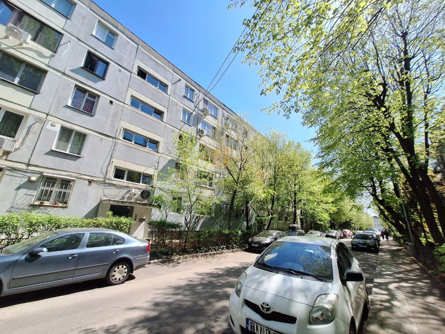 Apartament 2 camere de vanzare, Aparatorii Patriei, metrou, Sector 4 - Poză 1