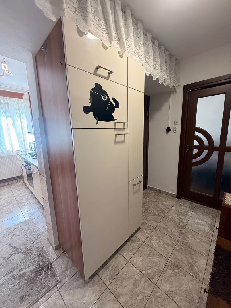 BRASADAS vinde ap 2 cam etaj 4/4 in Micro 15. - Poză 1