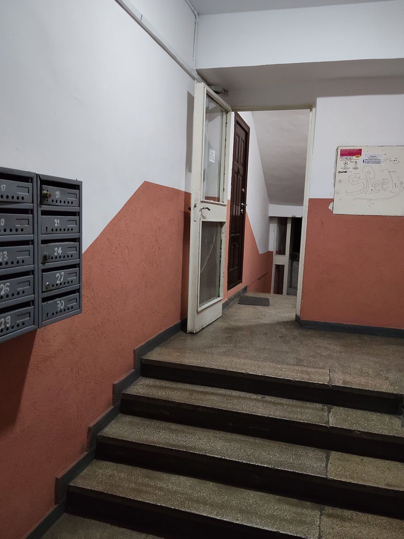 Apartament 3 camere zona Dristor - Rm Sarat - Poză 21