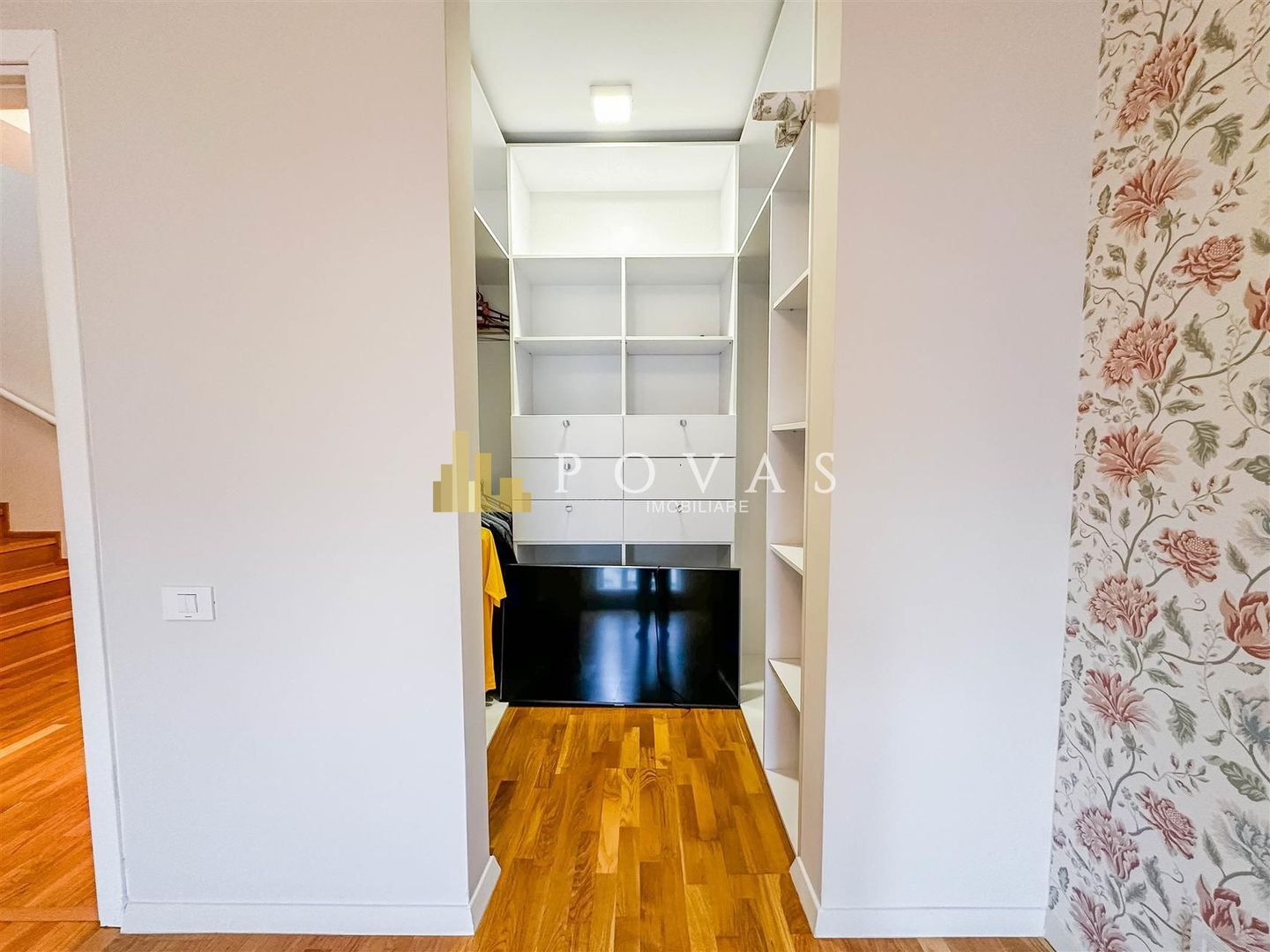 Vanzare Casa 5 Camere Pipera Rond OMV - Poză 28