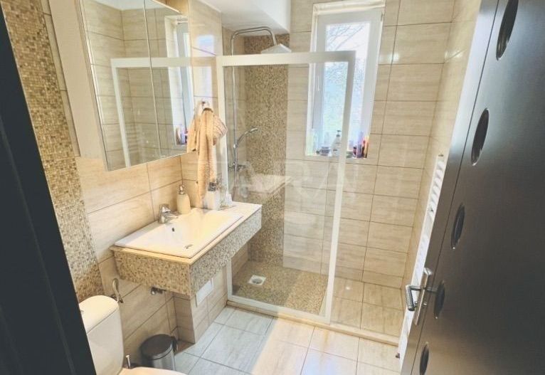 Apartament 2 camere în zona Facultatii de Litere. - Poză 8