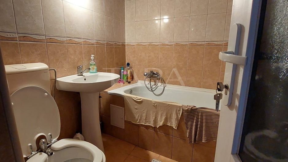 Casă cu potențial în Gruia – 4 camere, pod generos, zonă liniștită! - Poză 7