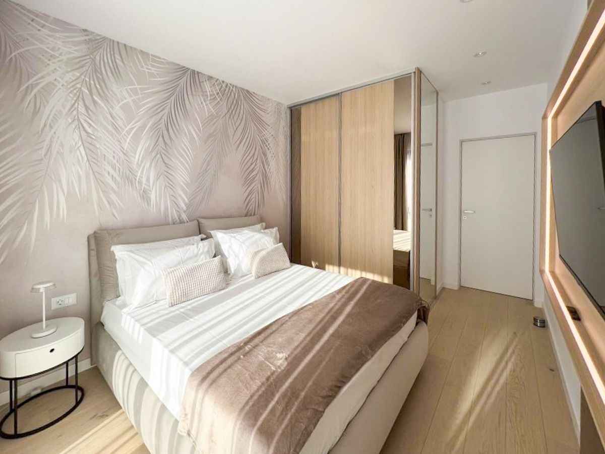 Chirie | Apartament 2 camere | Parcare inclusă | M Aurel Vlaicu - Poză 9