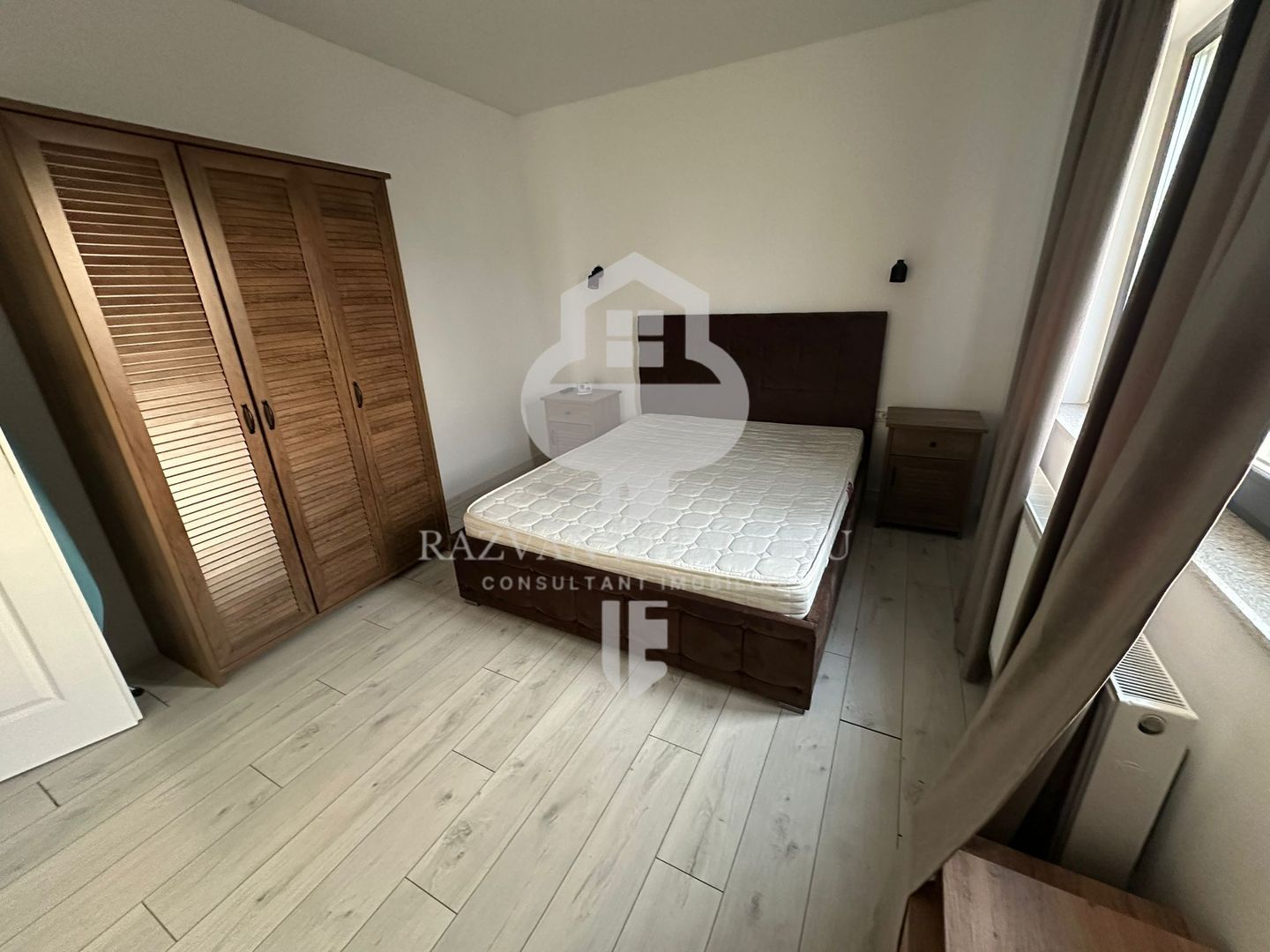 De vanzare apartament mamaia-sat - Poză 4