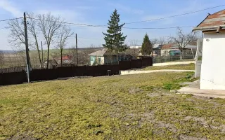 Casă renovată, Romanesti, Iași – 3 camere, 50 mp utili, teren 3240 mp - Poză 11