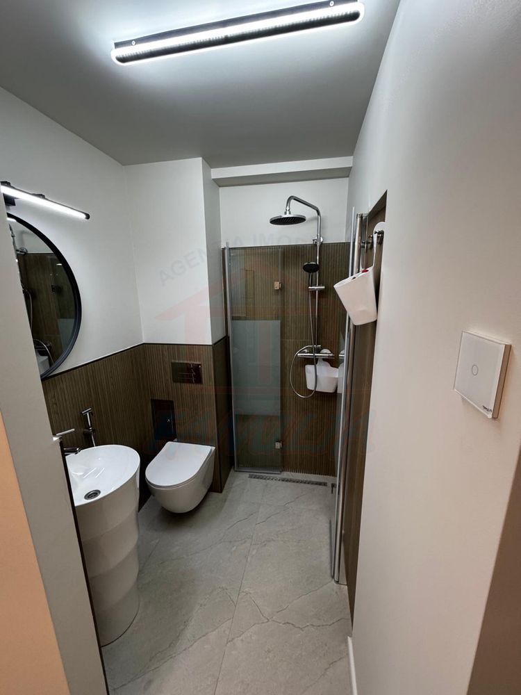 Garsoniera et. 1 - blocul I2 - langa Tribunal - Poză 2