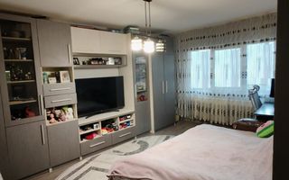 Apartament 3 camere de vânzare, 68 mp. Locație ideală pentru familie. - Poză 6