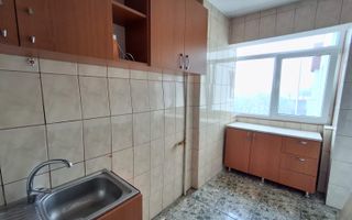 Apartament de vanzare 2 camere decomandat   Luica 35. - Poză 6