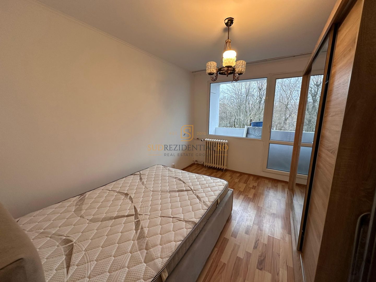 Apartament 3 camere, 62 mp Zona Racovita - Poză 2