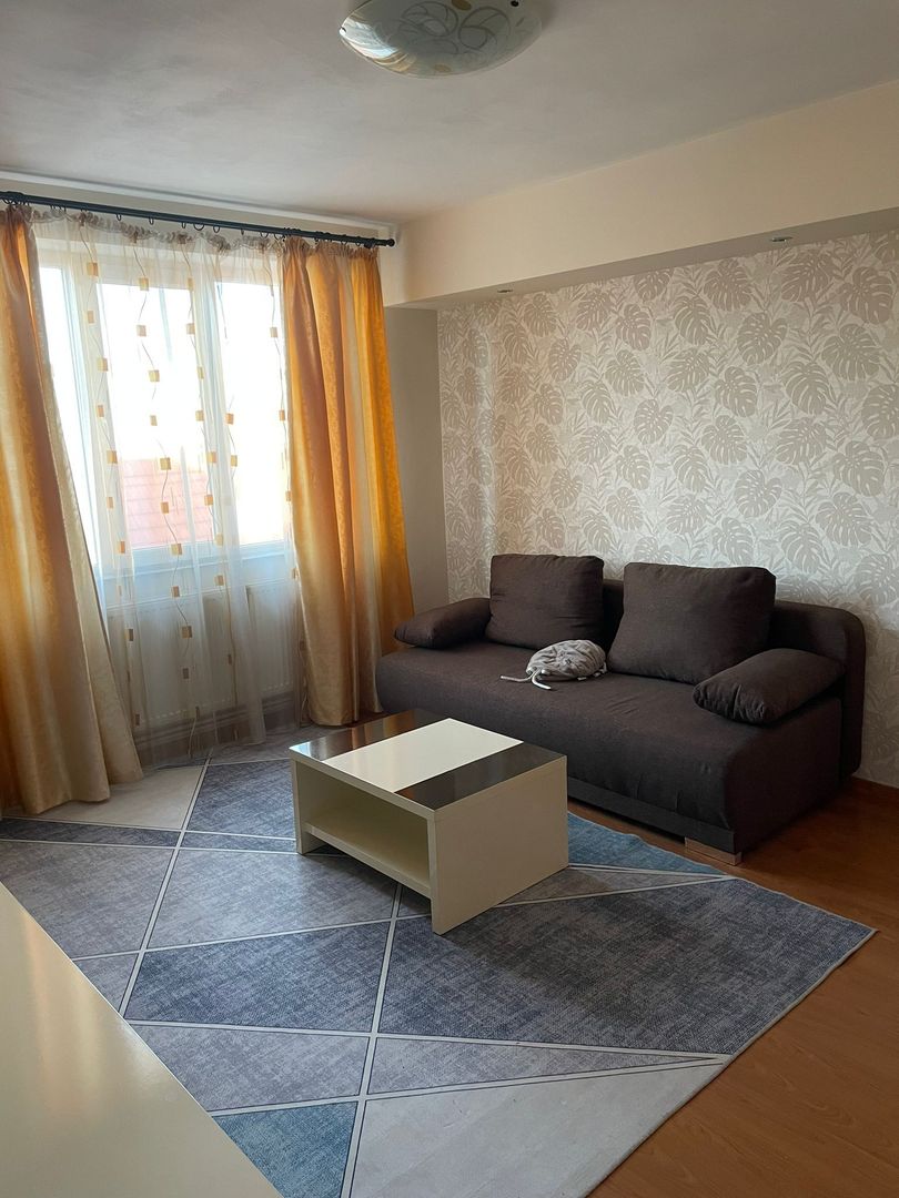 Închiriere apartament 3 camere | Piața Victoriei | Etaj 7/8 cu lift nou - Poză 4