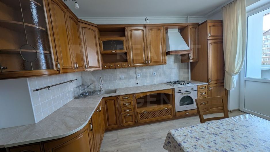 Chirie, apartament 3 camere, str. Alba Iulia, Buiucani - Poză 9