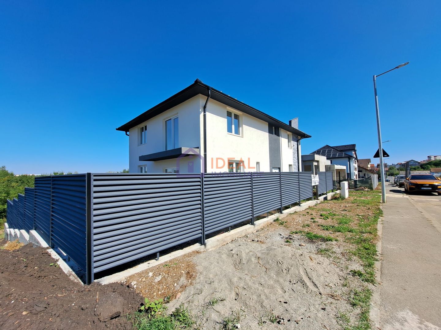 Casa Individuala LA CHEIE cu 250 mp utili, zona Strand - Poză 2