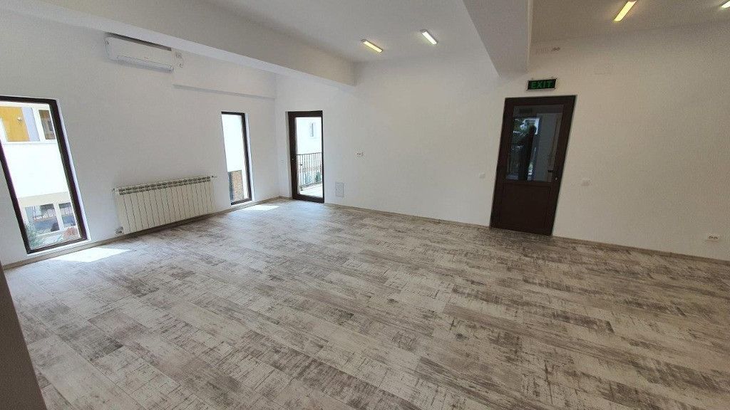 Vila de inchiriat in Erou Iancu Nicolae| 6 camere | - Poză 7