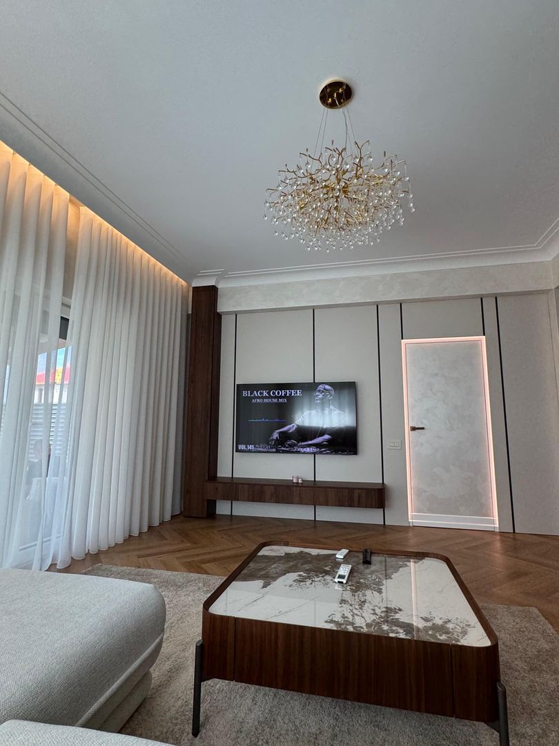 Vila mobilata ultra lux, curte mare, parcare acoperita-500 mp teren - Poză 6