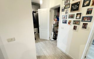 Apartament cu 2 camere decomandat in Giroc la etajul 1 - Poză 8
