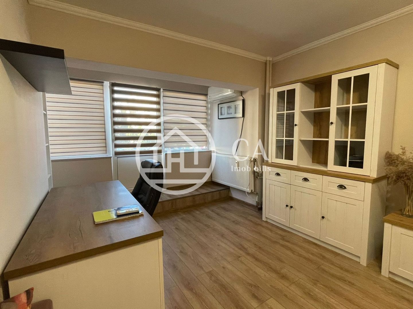 Apartament de închiriat cu 3 camere în zona Dacia, Oradea - Poză 3