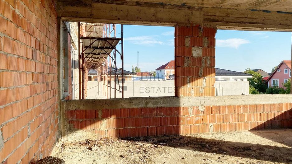 6 apartamente la rosu de vanzare in Episcopia Bihor - Poză 6