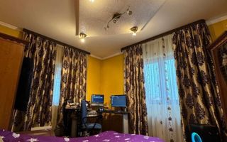 Casa de vanzare P+1, 4 Garaje, Vetis - Poză 18