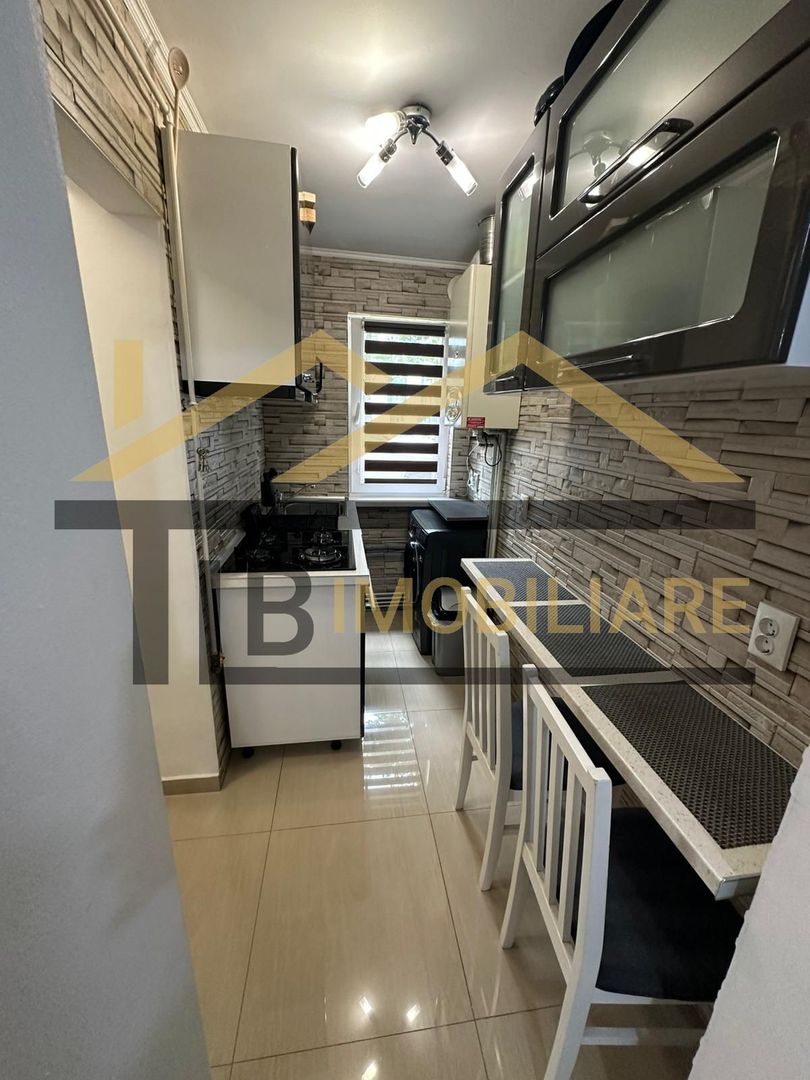 Apartament de 3 camere, 55mp, Zona Strazii Bulevardul 1848 - Poză 9