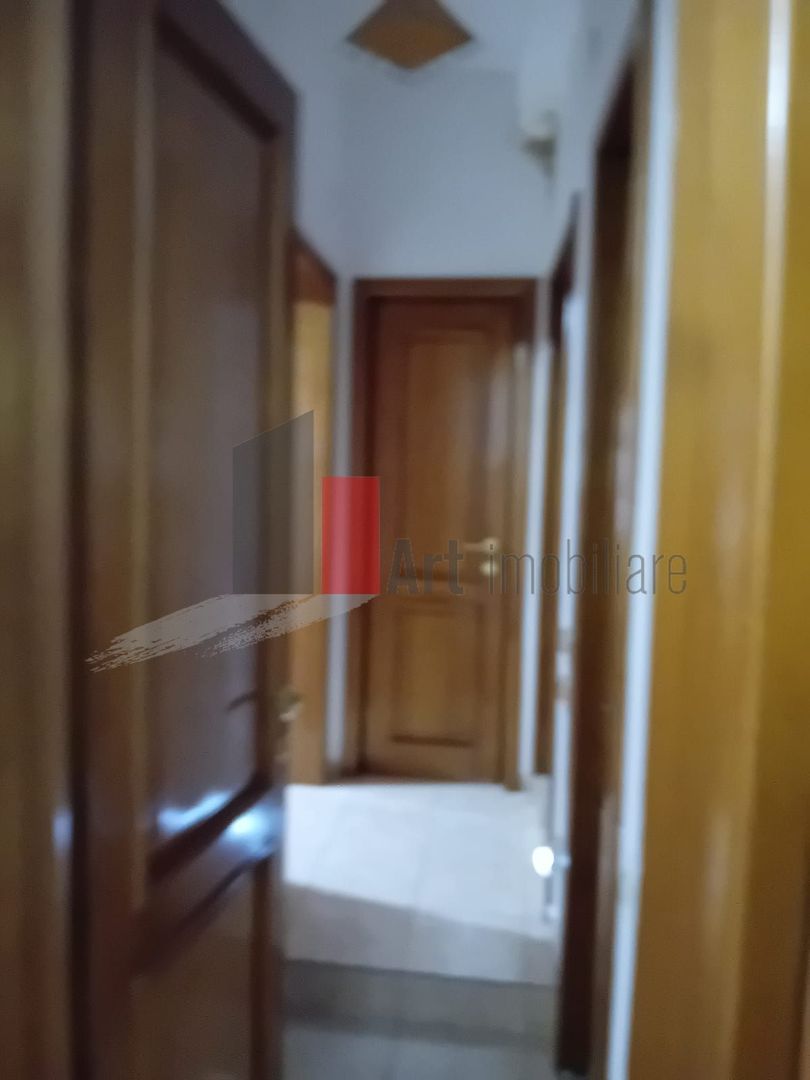 APARTAMENT 3 CAMERE SEBASTIAN - Poză 2