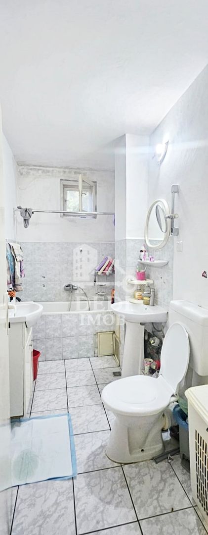 Apartament 2 camere de vanzare in zona Rogerius, Oradea - Poză 7
