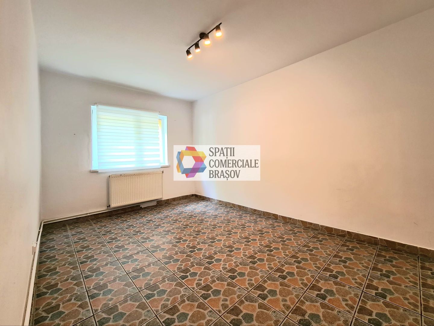 Apartament cu doua camere, zona Racadau 55 mp - Poză 7