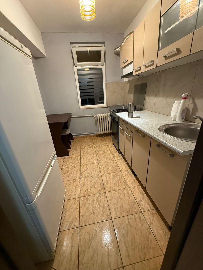 AP. 2 CAMERE PIATA SUDULUI, PET-FRIENDLY, MOBILAT, METROU 7 MINUTE - Poză 3