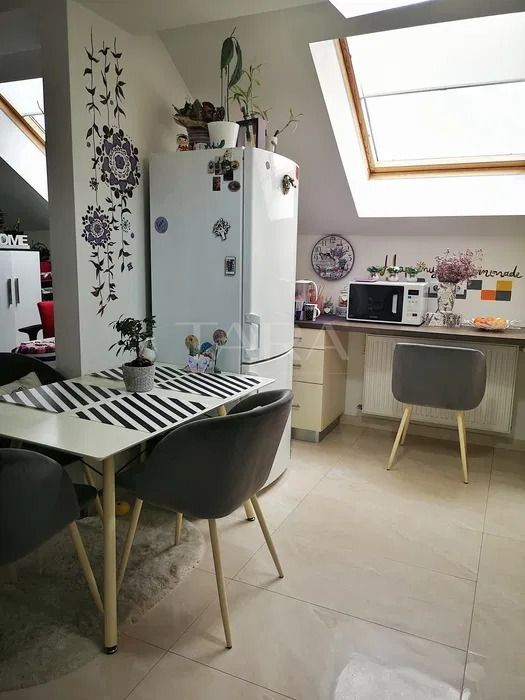 Apartament elegant cu 3 camere în Zorilor - Poză 2