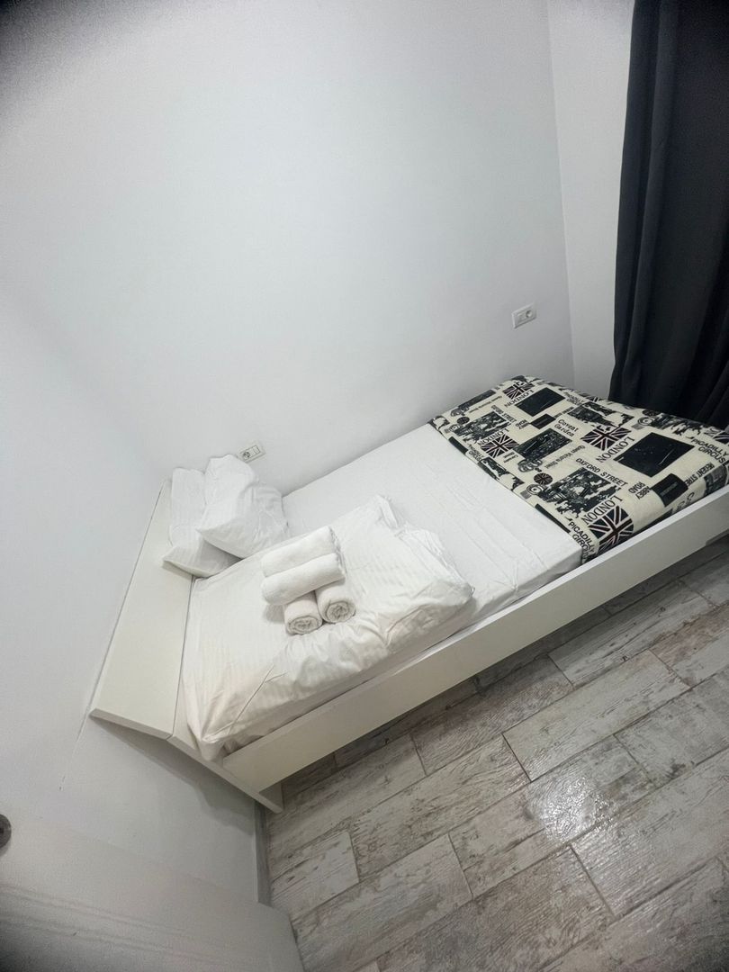 Apartament premium 2 camere | balcon amenajat | zonă centrală - Poză 3