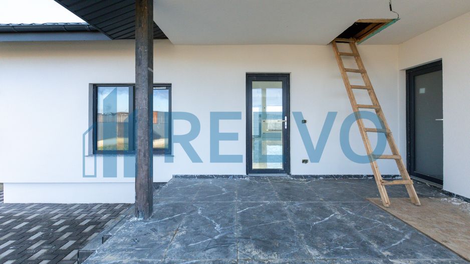 Casă/Vilă nouă de vânzare în Lilieci, Bacău - Poză 13