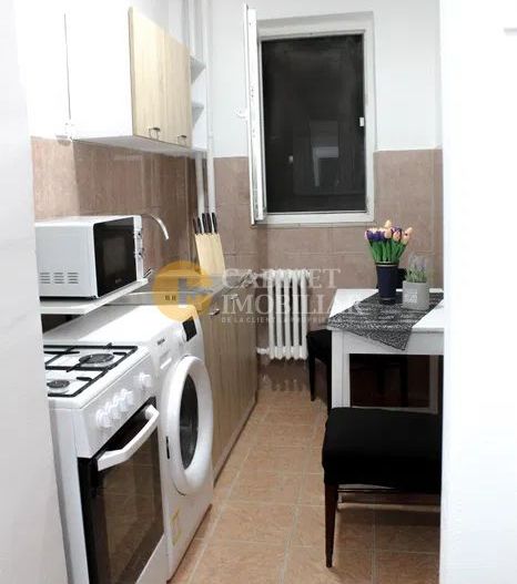 De Închiriat: Apartament 2 Camere Decomandat -Mircea cel Bătrân -Etaj 4/10 - Poză 5
