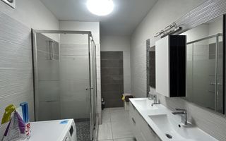 Casa individuala in Lazaret, langa Hotel Hermanns, la cheie - Poză 27
