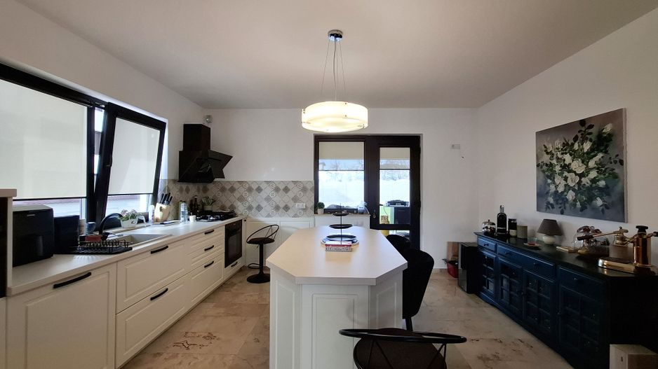 Vila cu 5 camere de vanzare, Paulesti - Poză 8