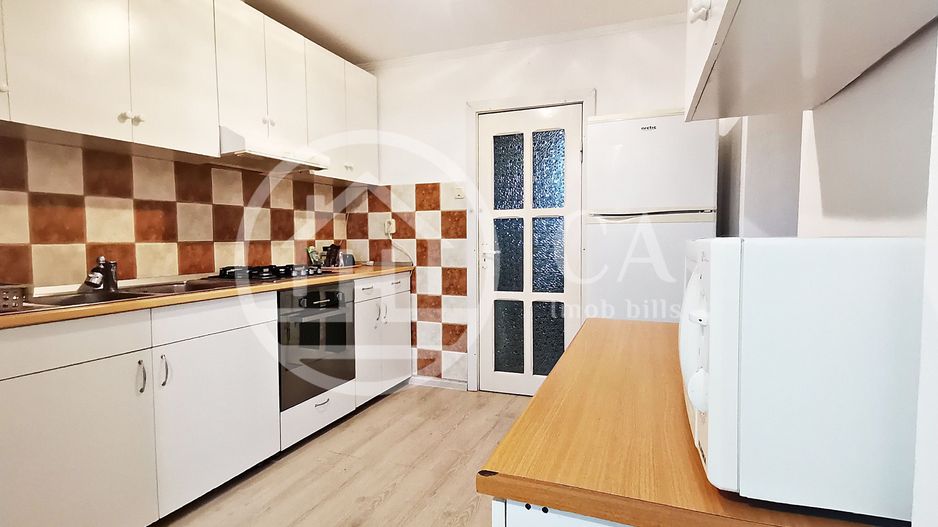 Casa cu 4 camere de inchiriat in zona centrala, Oradea - Poză 2