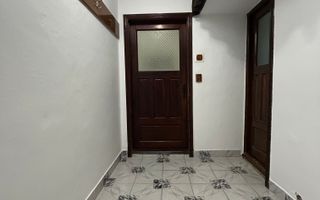 Apartament cu 3 camere și boxă în zona Complex KM5 - Poză 12