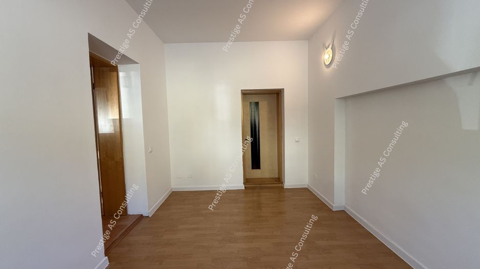 Proprietate versatila | 271 mp utili | renovata complet – Elisabetin, Porumbescu - Poză 8