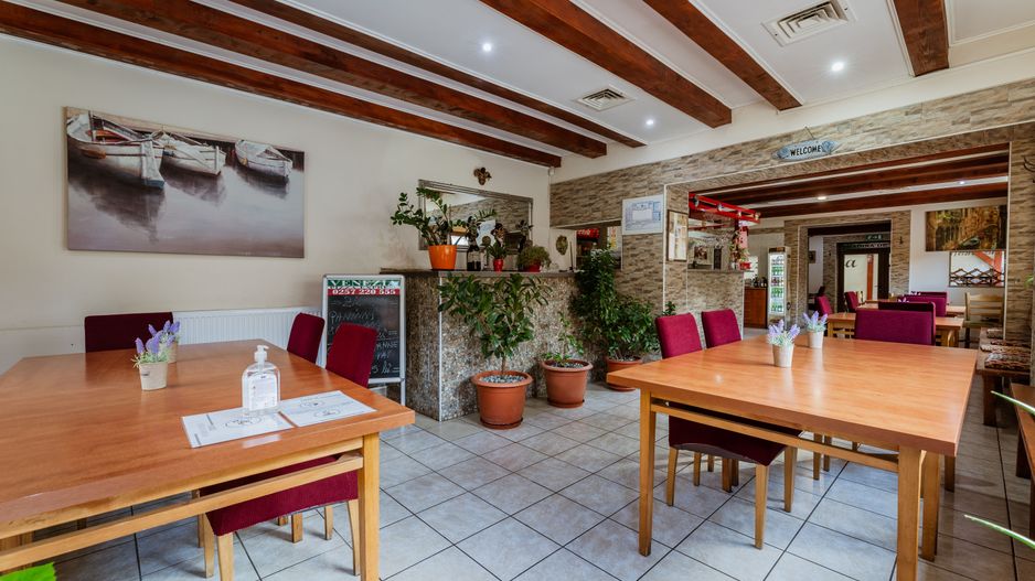 Afacere HoReCa de preluat – Pizzeria Venezia, Arad - Poză 2