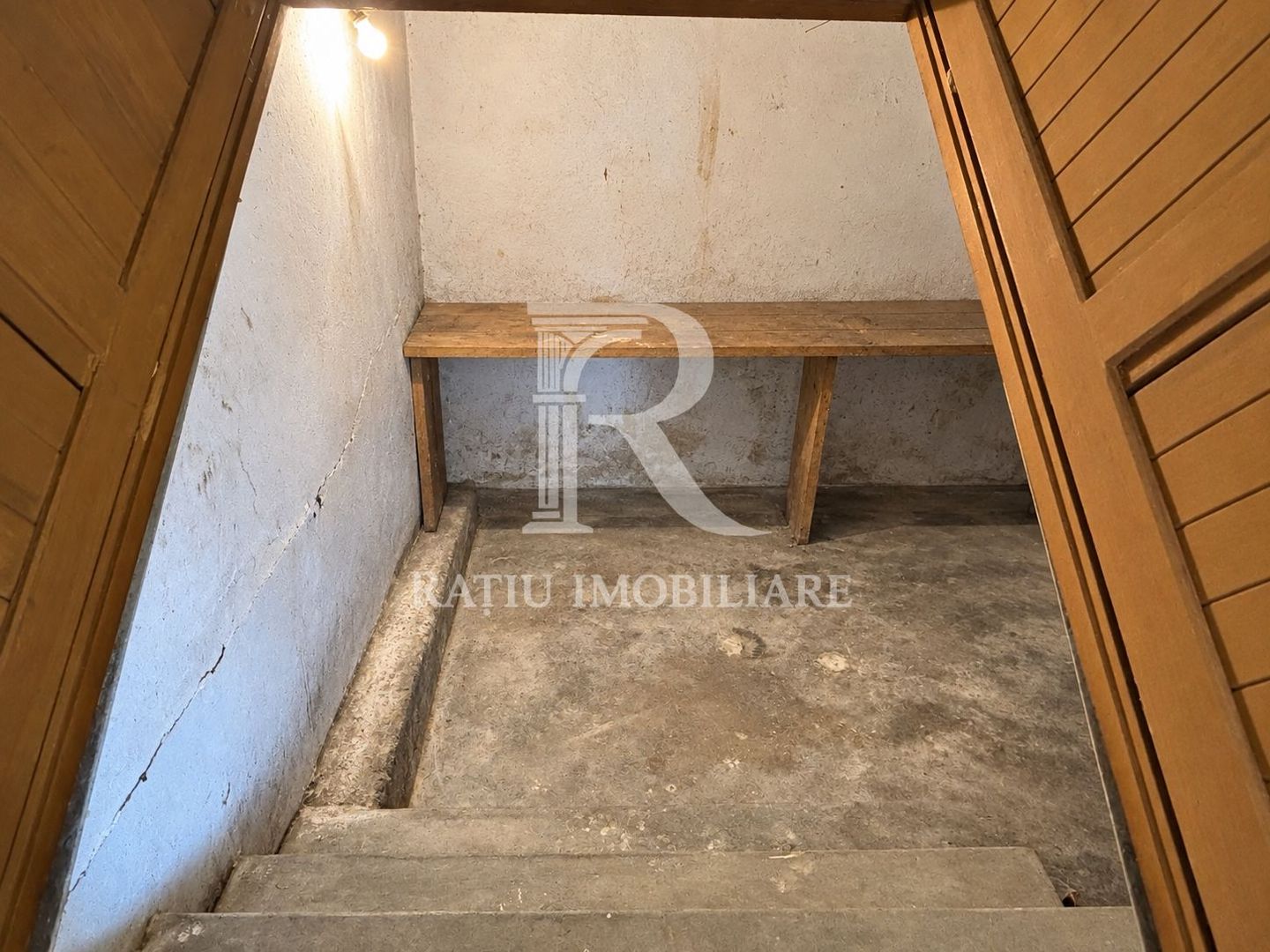 Casă cu etaj în Salonta | 996 mp | Grădină & livadă - Poză 30