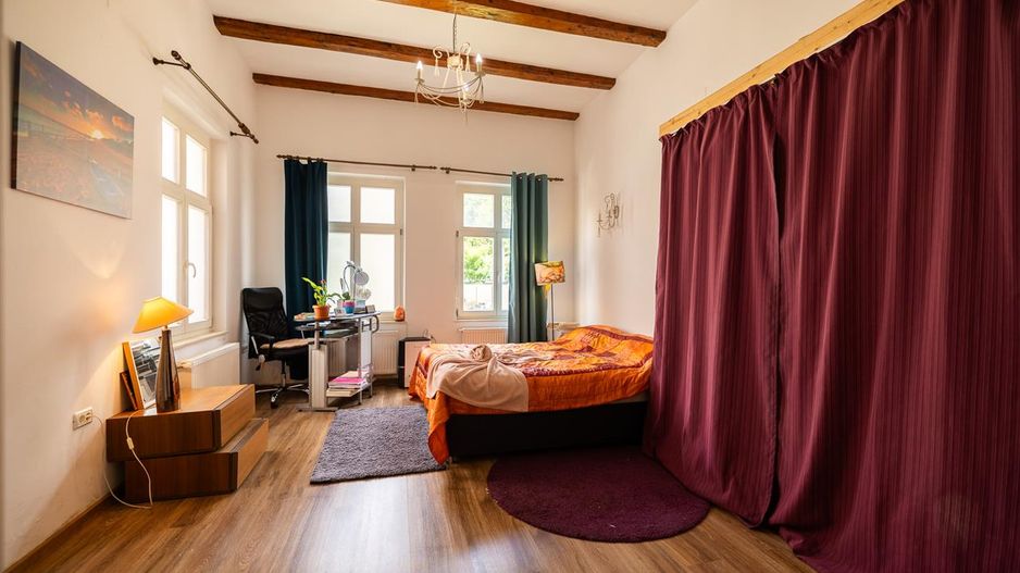 Imobil doua camere in casa+spatiu comercial+teren 270 mp  cu CF separat - Poză 14