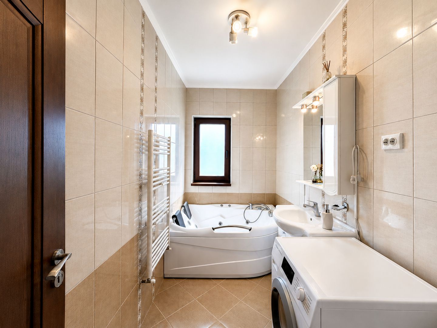 2 camere + terasă 15 mp+parcare inclusă | cartier Europa | 0% comision - Poză 9