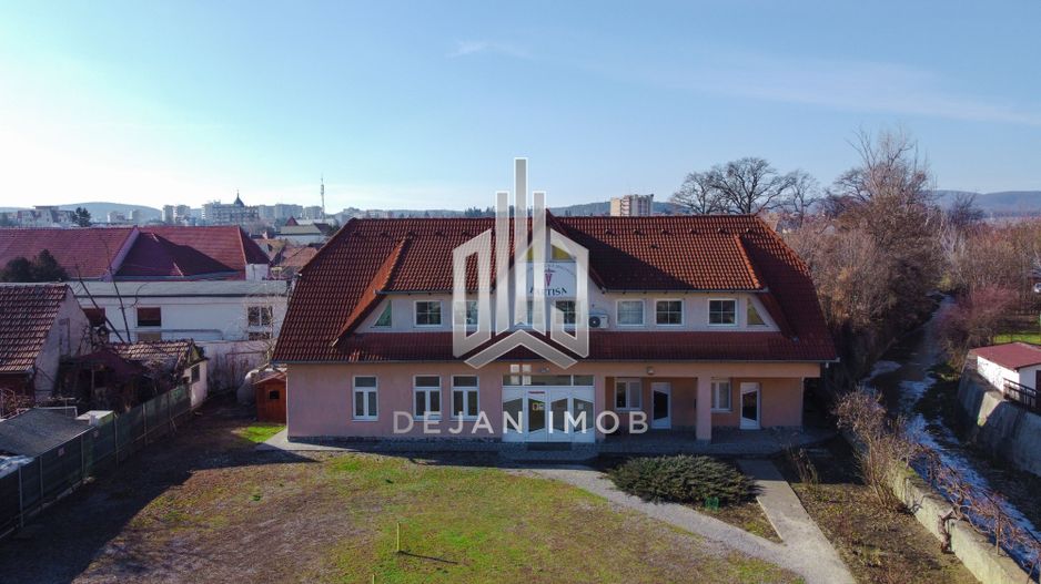 POLICLINICA PARTISA | 318 mp | Zona Centrala - Poză 21