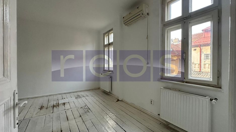 VILA 7 CAMERE | ULTRACENTRAL | 180MP | IDEAL SHOWROOM | SPATIU BIROU | - Poză 16