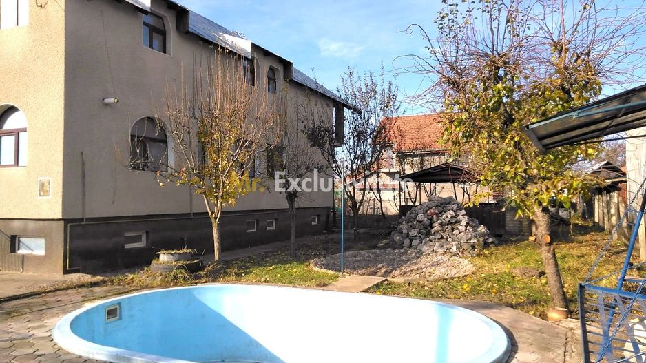 Vila generoasa cu piscina/pretabila centru rezidential privat-Turda - Poză 1