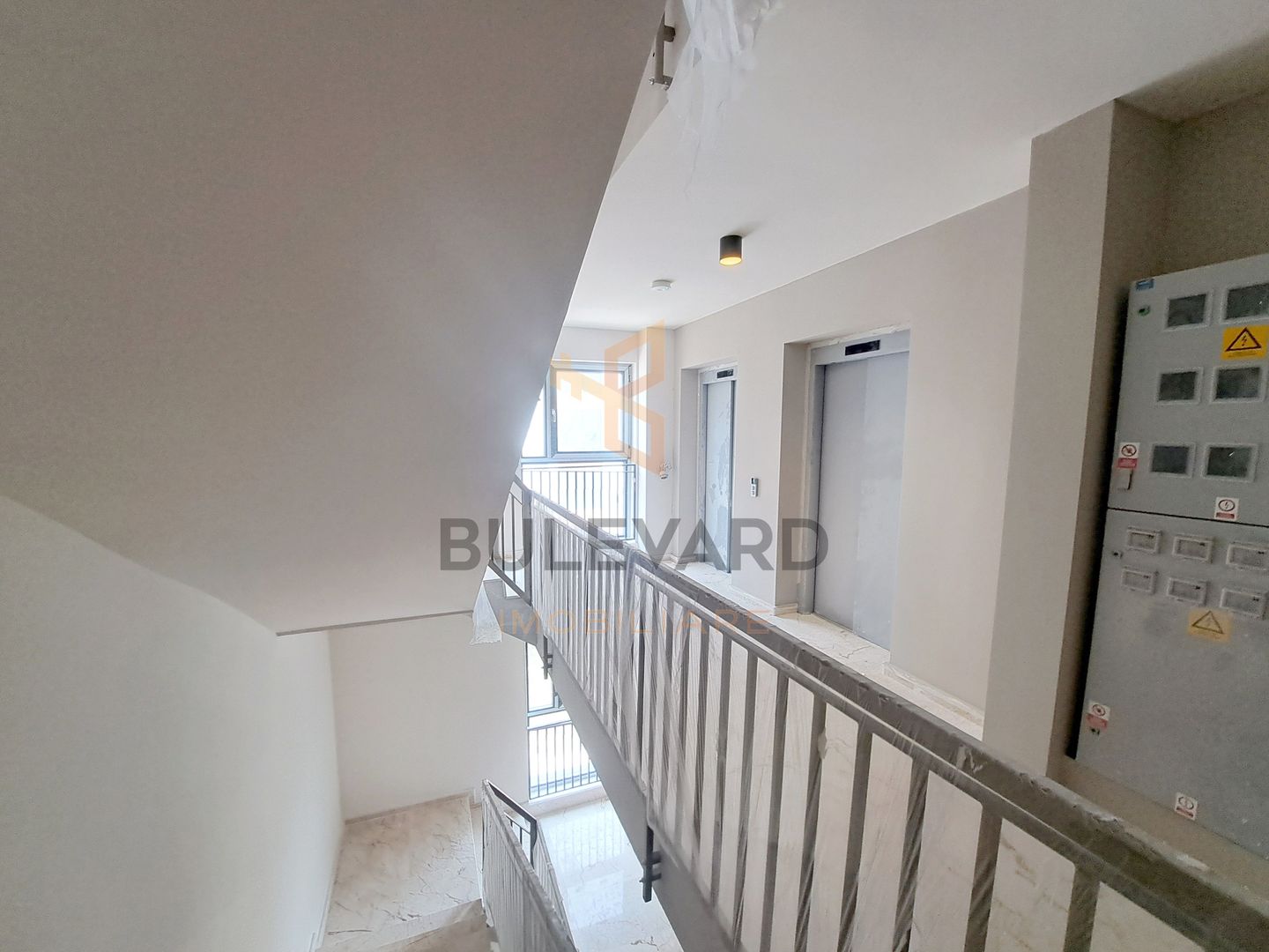 Comision 0. Apartament 2 camere, terasa, bloc nou finalizat cu CF - Poză 14